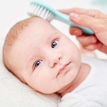 Seboreik Dermatit (Konak) Nedir? Nasıl Tedavi Edilir?