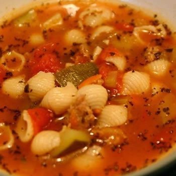 Bebekler için makarna çorbası tarifi (18+Ay)